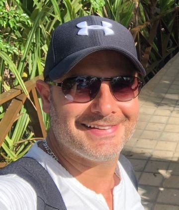 RoixEmmanuel019's profile picture. 