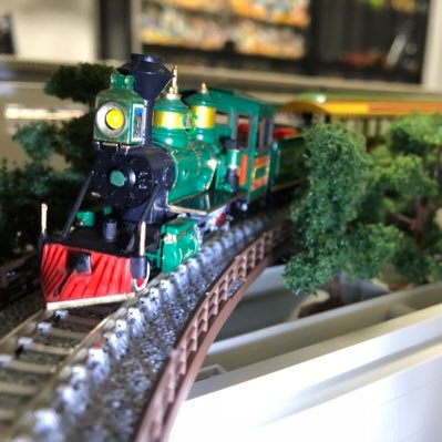Nagano_Factory's profile picture. 鉄道全般、鉄道模型、プラレール、シンカリオン 鬼滅の刃を主にツイートします。フォロー、いいね！大歓迎です🚃よろしくお願い致します😆