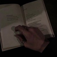 إِقْرَأْ قَلِيلاً📖🖤… (@_reader17) Twitter profile photo