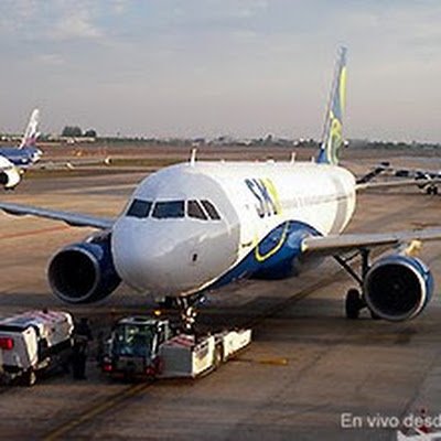 Spotter de aviones ✈️💙. 

Me gusta mucho la aviación comercial. Y militar 

Fan de Airbus ✈️.

Me facina mucho @intel_la.

  My Best Friend @windows 🥹💙