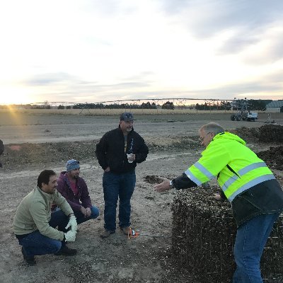 Doing what I can to facilitate the creation and use of more (large-scale) compost.