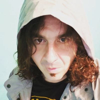 La historia es diferente de como me la contaron (Rey Reptiliano)