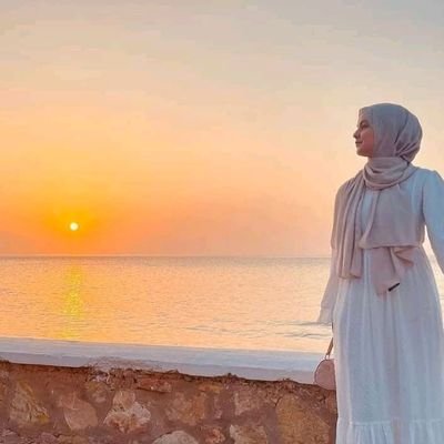 و قُلِ الحِمْدُ لِلَهِ رَبّ العَالَمِينْ