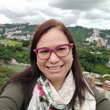 Viceministra de Cultura. Humanista, socialista, chavista, feminista y ambientalista. Abogada en promoción participativa de derechos sociales y culturales