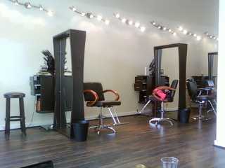 loving god with all my hart,,,HERE FOR ALL YOUR HAIR CARE NEEDS SPECIALIZING IN ALL DIVERSE STYLE,S ***