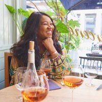 WineWithWanda (@winedinewanda) Twitter profile photo