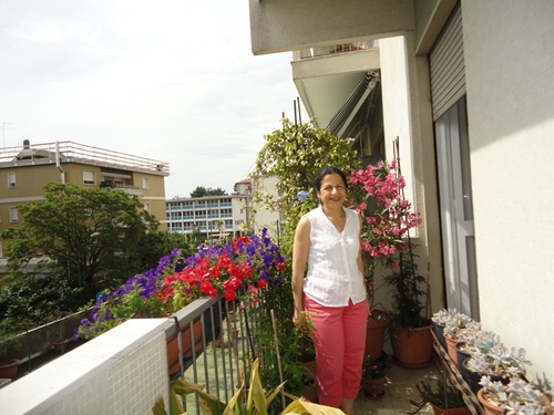 Baha'i, World Citizen, Teacher Educator, keen on learning and lots of other things...