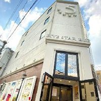 Selection~コスプレ専門店〜(YESグループ那覇、店舗型ファッションヘルス) (@selectionnaha2) 's Twitter Profile