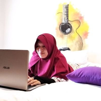 bundaenirahayu's profile picture. https://t.co/TYpFNhsTD1
#bloggerperempuan #emakblogger #bloggermalang