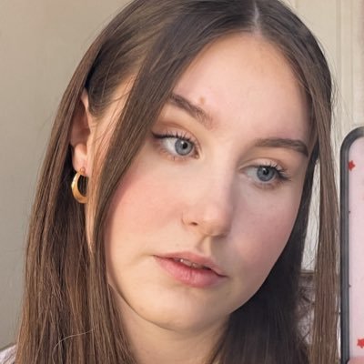 peachprincessc's profile picture. A True Movie Lover! she/her