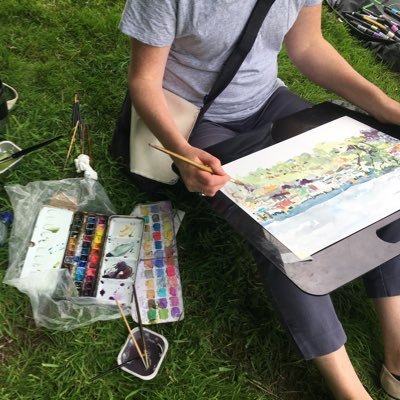 studied drawing and painting at Glasgow School of Art. https://t.co/wJmtakZ7Wf https://t.co/UaVT1d1ksG