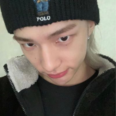 dedicated to posting anime based lyric videos for skz
