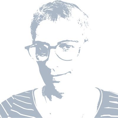 Freelance creative | web, photo, graphic & allround support - https://t.co/Ri125tntv7 - interested in IIIF