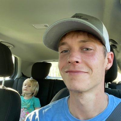 I am a Father of 6, Geek, Anime lover, Hard work with my hands keeps me awake, and I have the sexiest wife in the world. VENOMHOST