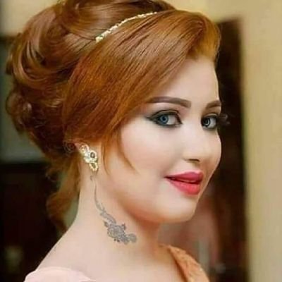 ElhamAljamal2's profile picture. كسرني رحل امي😥