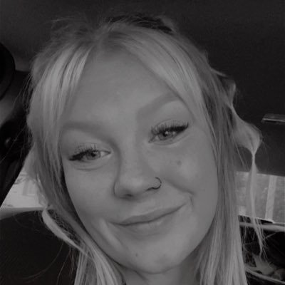 madiihoward's profile picture. similar to hot honey, sweet & spicy