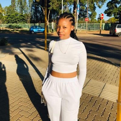 MananaZeekay's profile picture. https://t.co/5oU9UrPEsz