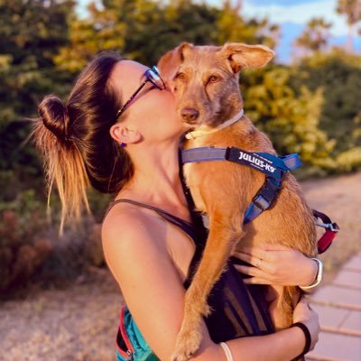 juditmalonso's profile picture. Mujer = Hembra Humana Adulta 💜🥷🏼
La vida és el que passa mentre observo els alats bocabadada
🐕🦔🐺🌱🦜💚🌈⛰⚖️✊🏼