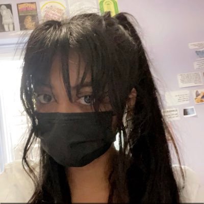 r22tu's profile picture. uc berkeley 🍀