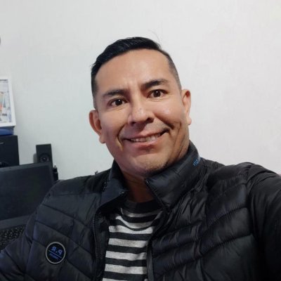 Oscar Mendez Zavaleta. consultor y desarrollador de aplicaciones .Móviles. Soy es MCAD, MCSD, MCT .NET , Scrum  PSD