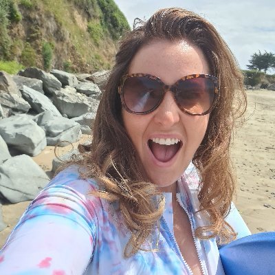 Evie8010's profile picture. kindness is free sprinkle that stuff everywhere :-)