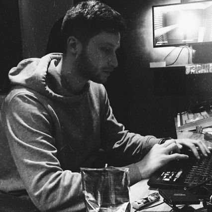 Hugoochr's profile picture. 