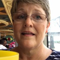 Teresa Fontenot - @teresabeeb Twitter Profile Photo