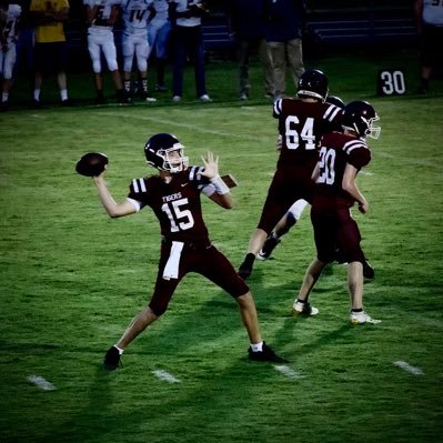 6’3 190 - QB 2024 phone 731-607-9497.  Hardin County High school