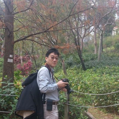 b5c0e35562374b4's profile picture. 