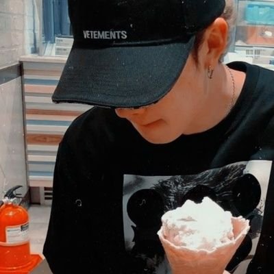 jae__bby's profile picture. s.k.z