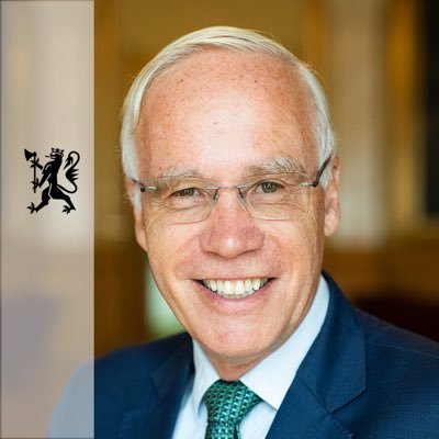 The official account of the Norwegian Ambassador to Singapore. https://t.co/a6XF5Ihmtt https://t.co/hoUVOHax53… Twitter&Instagram: @NorwayinSG