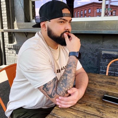 cheeseheadzzz's profile picture. 