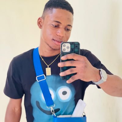 I'm handsome gentle and also do what brain (God) directed... 💯in #future