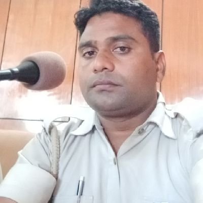 MANOJKUMAROSWA4's profile picture. I'm not :