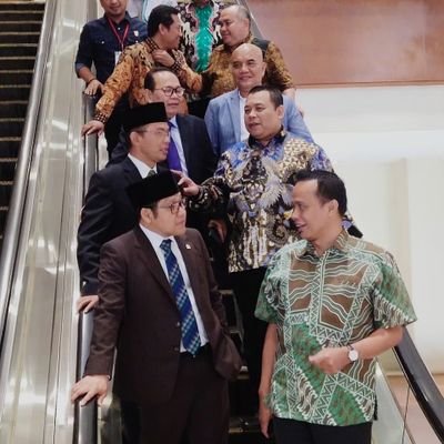 Pengasuh Majlis Zikir Hayatan Thoyyibah D.I.Yogyakarta | Koordinator Nasional DENSUS 26 NU | Sekretaris DPW PKB DIY. 
Nb: Akun dikelola oleh *Admin