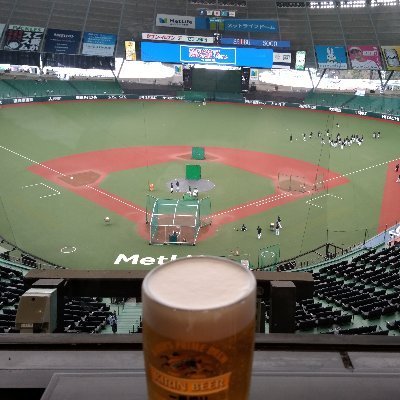 西武ライオンズを小学生の時から応援してます🦁
浦和レッズはJリーグ発足当初から応援してます🚩
地元で社会人野球チームのGMしてます。
無言フォロー失礼いたします。
フォロバも極力させていただきます。
前向きなコメントにはどんどんイイねさせてもらいます。