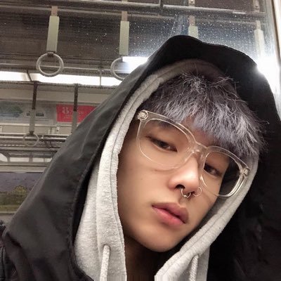 humanify_'s profile picture. 