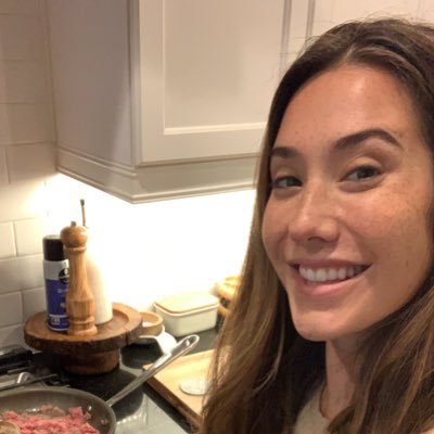 Sandra53436250's profile picture. 