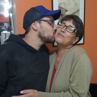 MarcinhaMatos19's profile picture. Casada, mãe, apoiadora incondicional do Bolsonaro. SDV