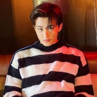 long rest (@markzleey) 's Twitter Profile