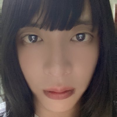 9EQKChXIKs8Fi9E's profile picture. 爱好扩张，人前露出，伪娘母狗