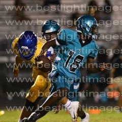 ‘7 Wr/Db, 5’11, 170, 3.1 GPA https://t.co/wZ8wt2K1PA / Instagram ~@ 7eraaa._ Email~ jw0560572@gmail.com