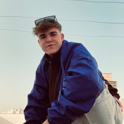Tiktoker de moda{Javviirf} ig:javii_roman_