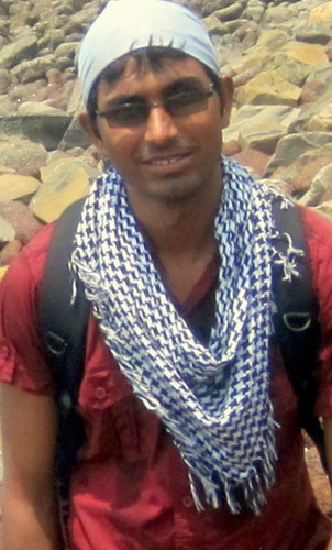 Born on 21st Aug, 1987 in Chittaranjan.
Did my Mech Engg frm NIT Surat
Presently wrkng in BPCL