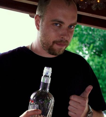 _be_rich's profile picture. Veni. Vidi. Vici.