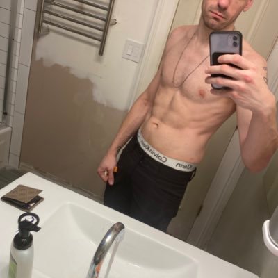 🔞 Adults Only 🔞
🏳️🌈🔝
This is my only profile.
DMs open.