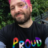 Pride Reads Drew🏳️‍🌈(@druzif) 's Twitter Profile Photo