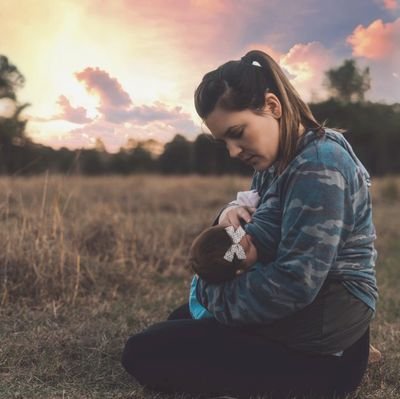 Figure8Momma's profile picture. Just a mom that made Twitter for mom things!