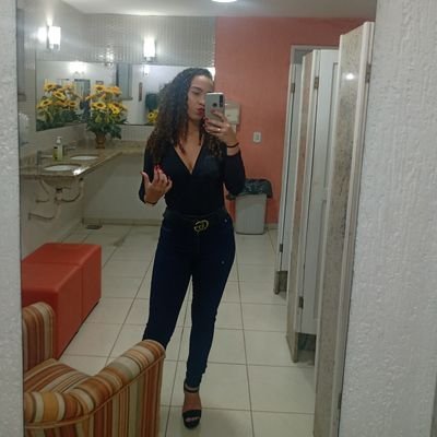 _mariyss's profile picture. Por mais difícil que seja, nunca deixe de acreditar em dias melhores..✨ @flamengo