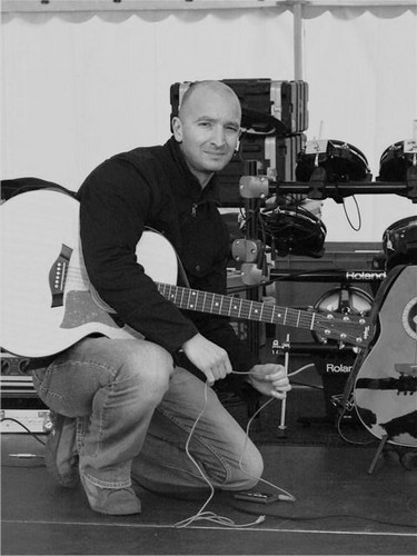 easyguitarplay's profile picture. internet marketeer musician, guitar tutor